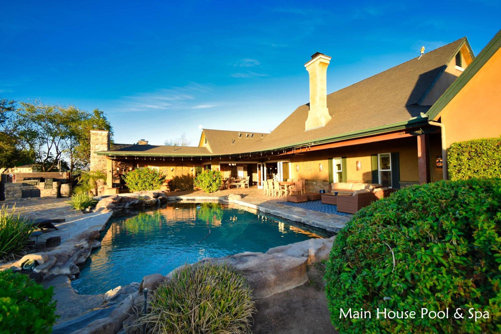 فندق Peppertree Lane Ranch -- Seven-Acre Ranch In The Heart Of Wine Country تيميكولا، ريفيرسيدي، كاليفورنيا المظهر الخارجي الصورة