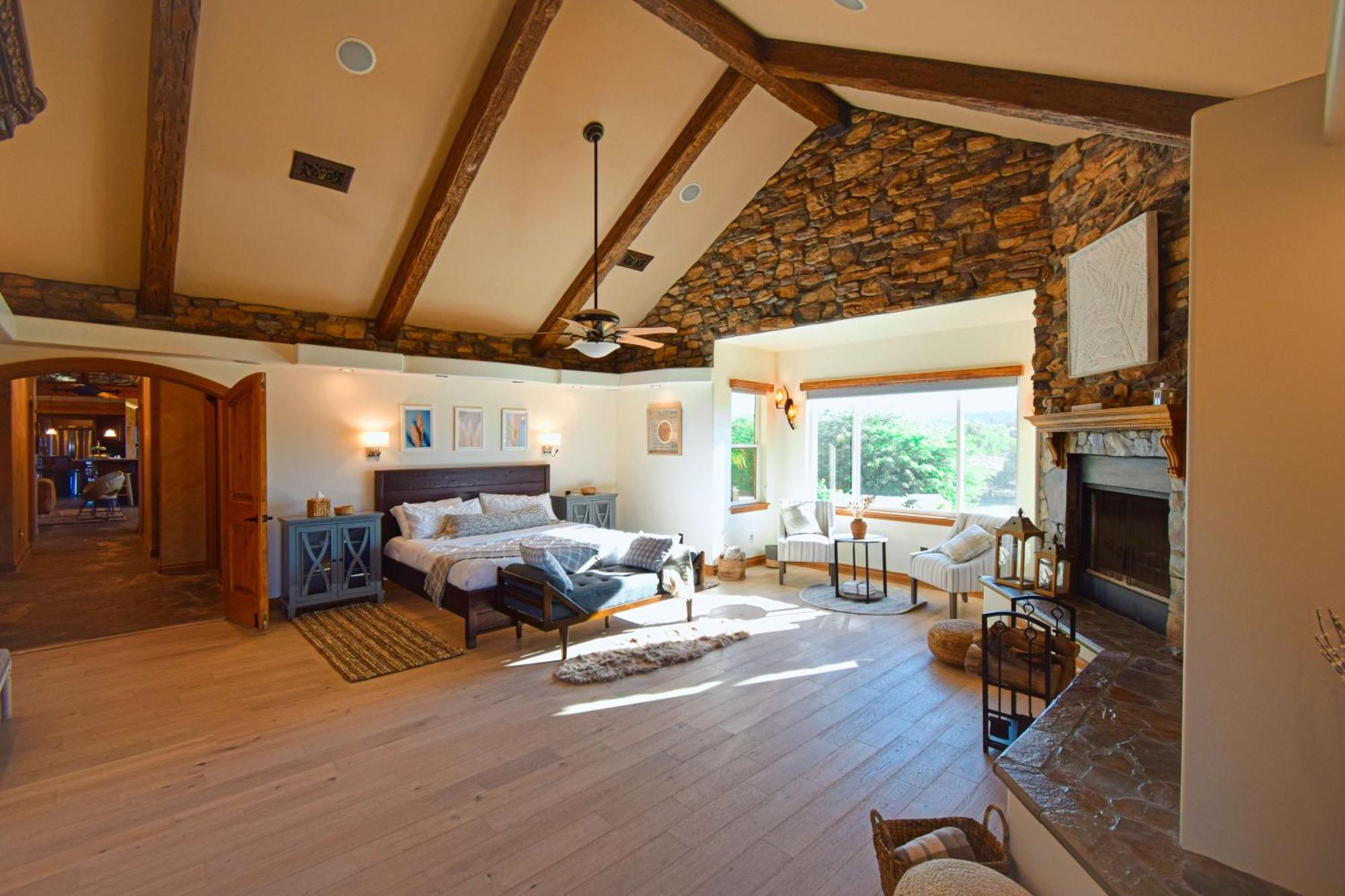 فندق Peppertree Lane Ranch -- Seven-Acre Ranch In The Heart Of Wine Country تيميكولا، ريفيرسيدي، كاليفورنيا المظهر الخارجي الصورة